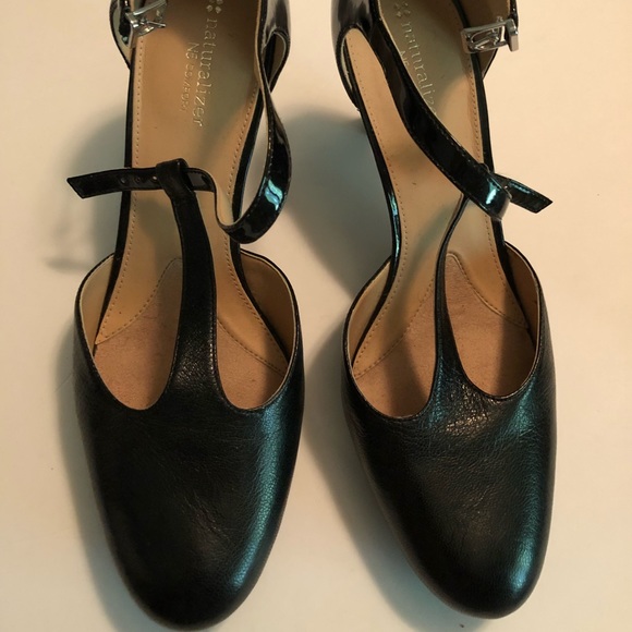 Naturalizer Shoes - Naturalizer leather/patent leather t-strap heels.